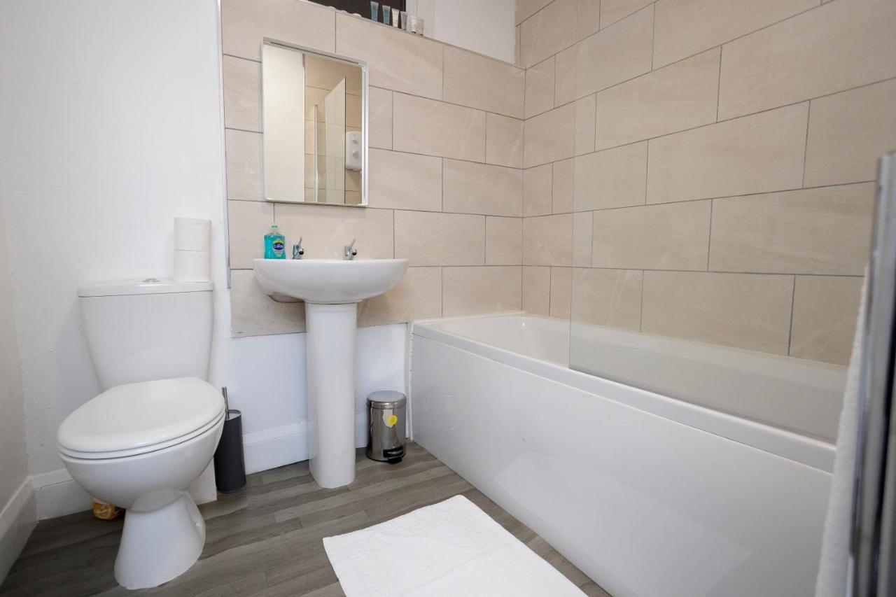 Kirkstall Serviced Apartments Leeds Leeds  Ngoại thất bức ảnh