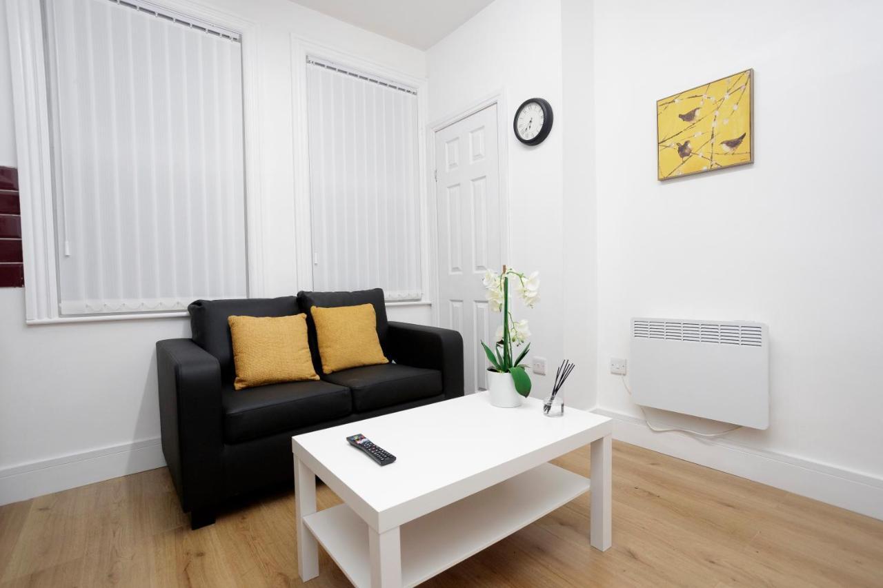 Kirkstall Serviced Apartments Leeds Leeds  Ngoại thất bức ảnh